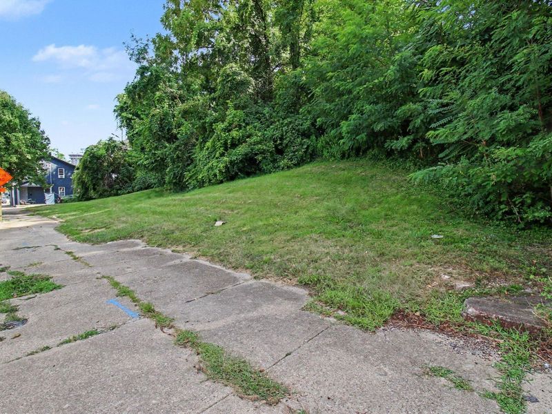 817 Highway Avenue, Covington, KY 41011 Photo 3