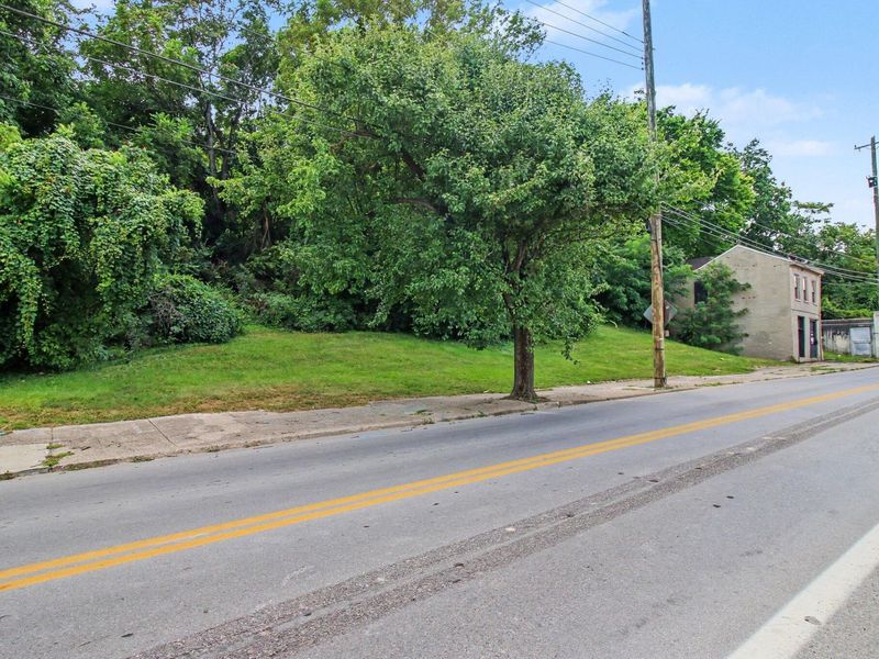 817 Highway Avenue, Covington, KY 41011 Photo 6