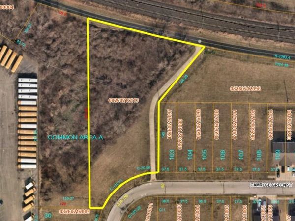 3301 Fox Valley Lane , Belleville, IL 62220