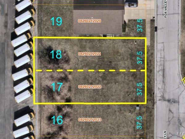 3425/3421 Fox Valley Lane , Belleville, IL 62220