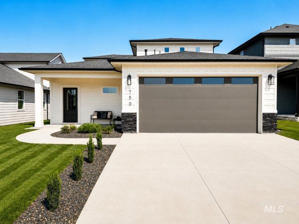 750 S Cassandra Ave, Kuna, ID 83634