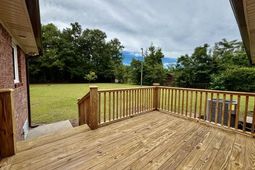 1597 Poplar Hill Drive photo 4