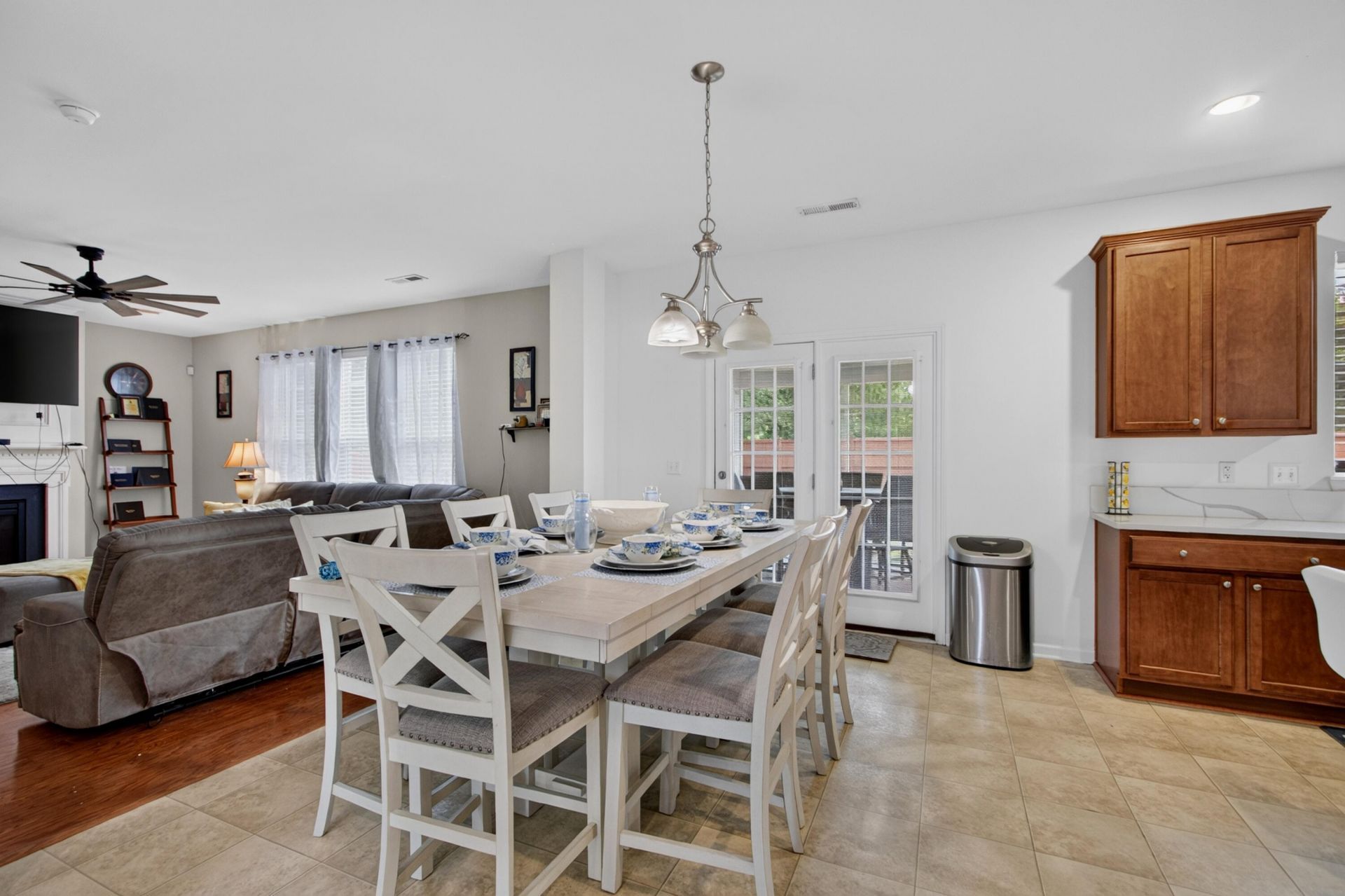 301 Sabal Palmetto Court Photo 10