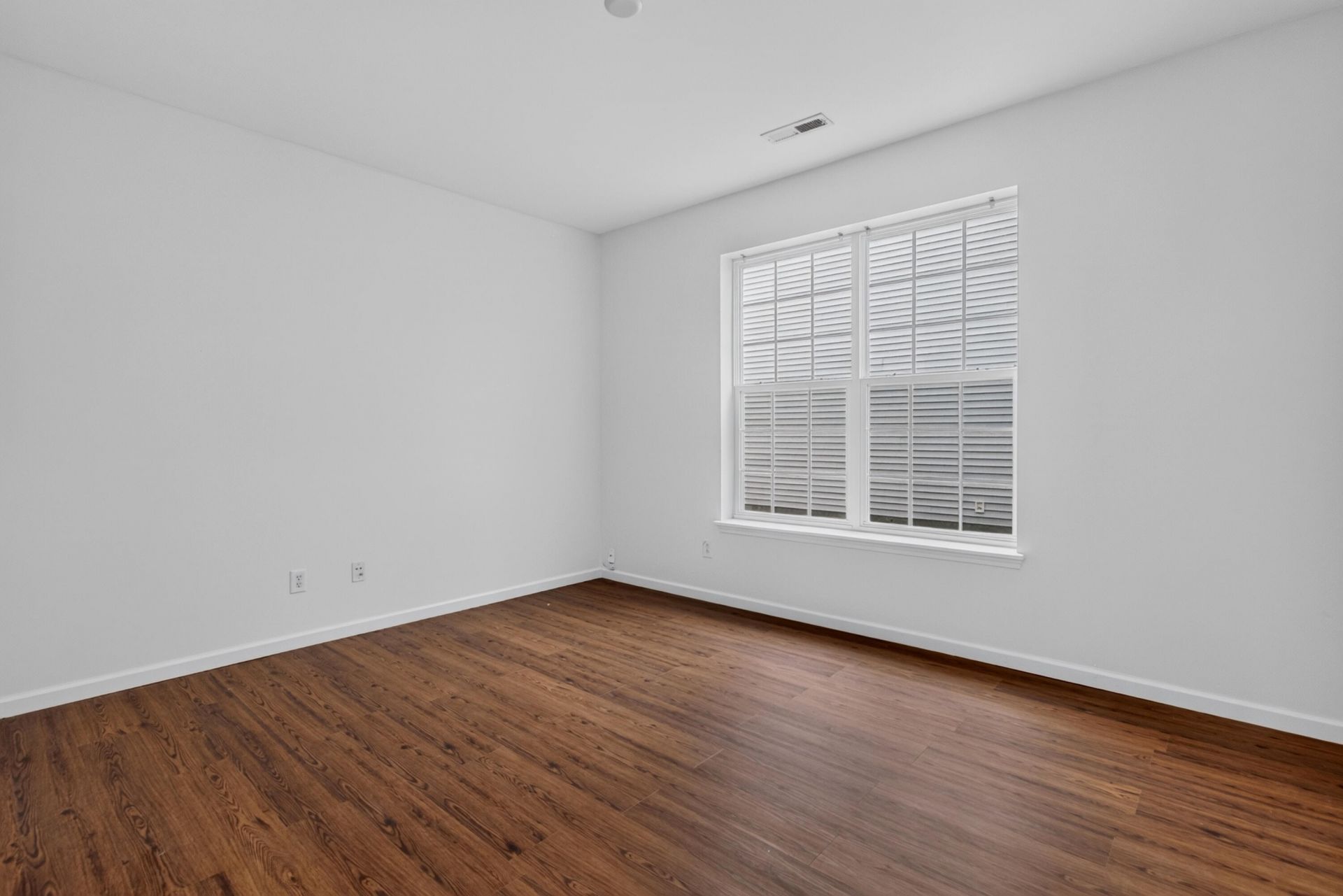 301 Sabal Palmetto Court Photo 17