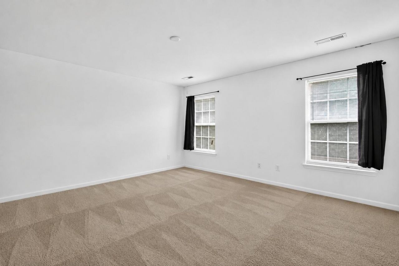 301 Sabal Palmetto Court Photo 31