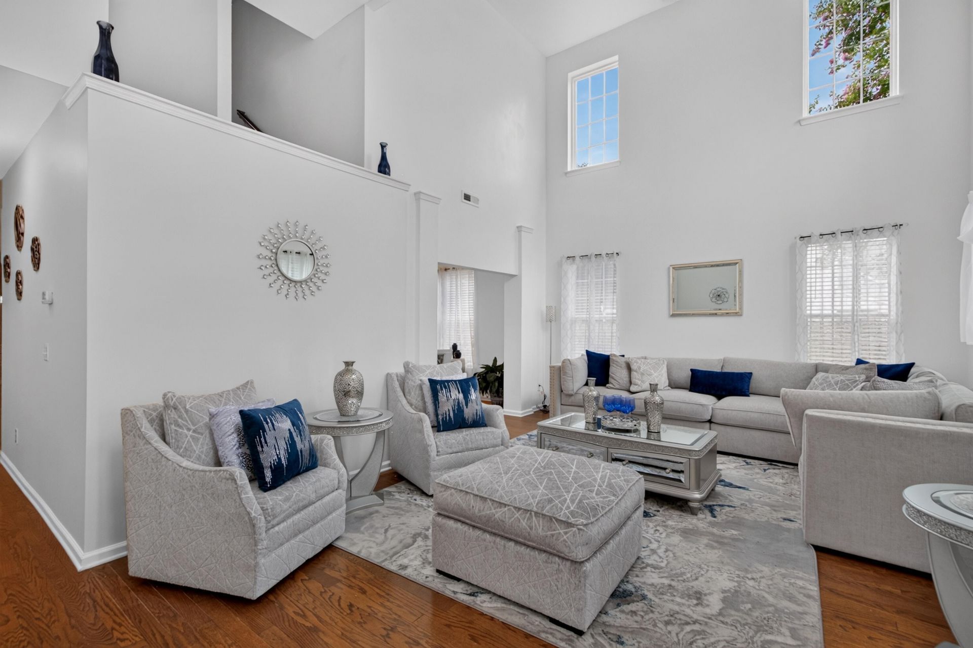 301 Sabal Palmetto Court Photo 6