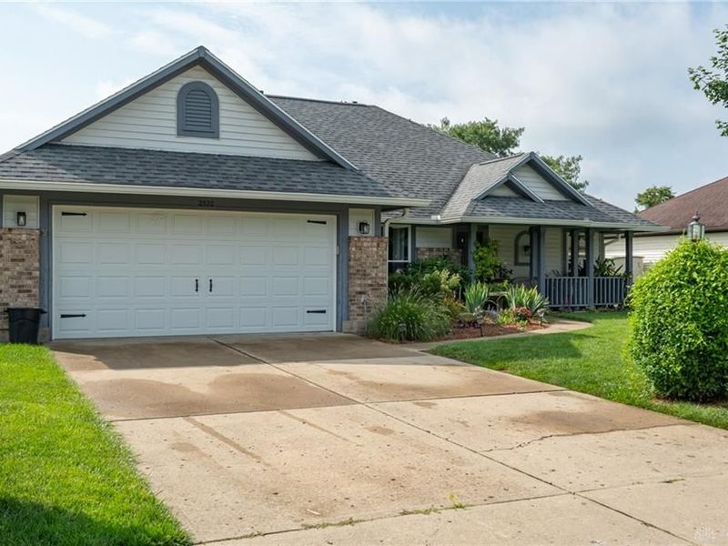 2520 Countryside Drive, Fairborn, OH 45324 Photo 1