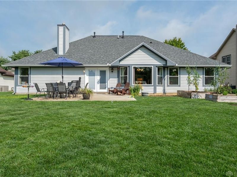 2520 Countryside Drive, Fairborn, OH 45324 Photo 8