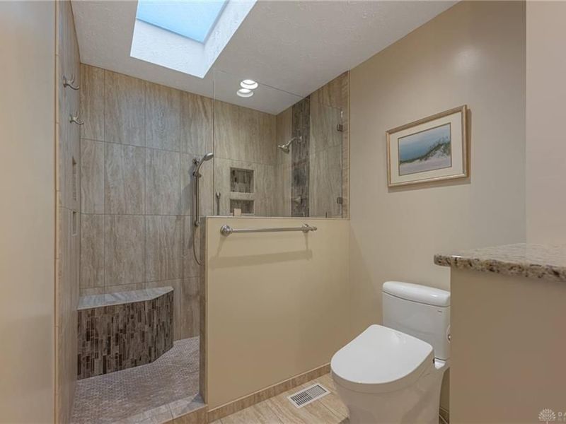 9010 S Normandy Lane, Dayton, OH 45458 Photo 19