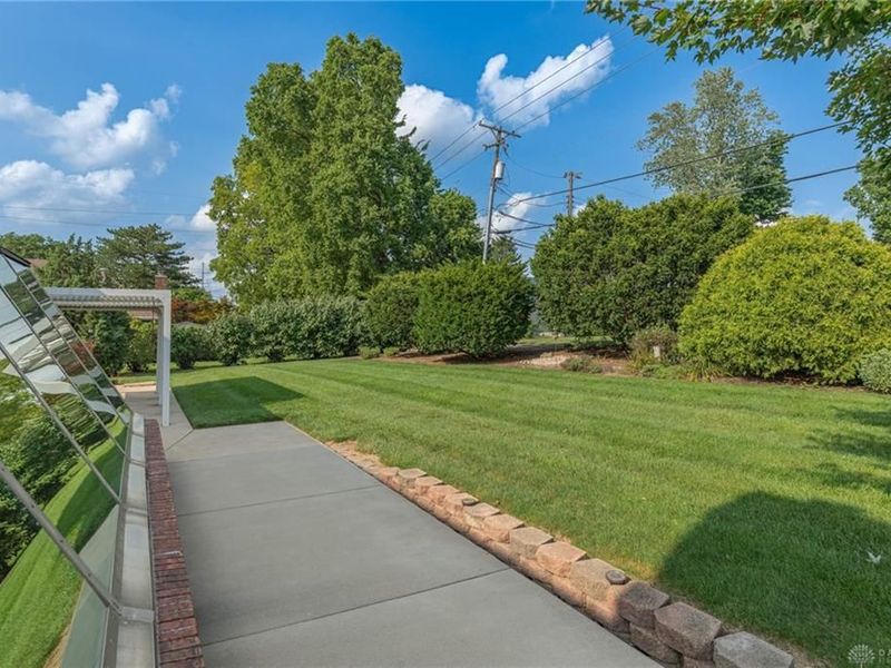 9010 S Normandy Lane, Dayton, OH 45458 Photo 28