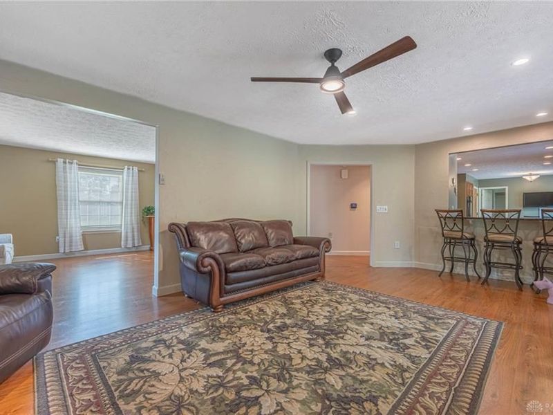 9010 S Normandy Lane, Dayton, OH 45458 Photo 6