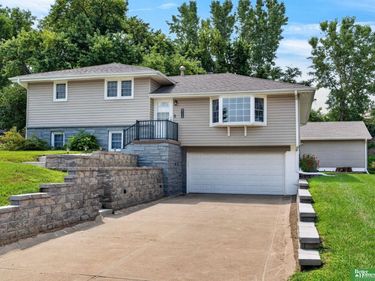 6115 Kansas Avenue, Omaha, NE 68104