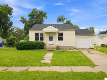 1135 N Somers Avenue, Fremont, NE 68025