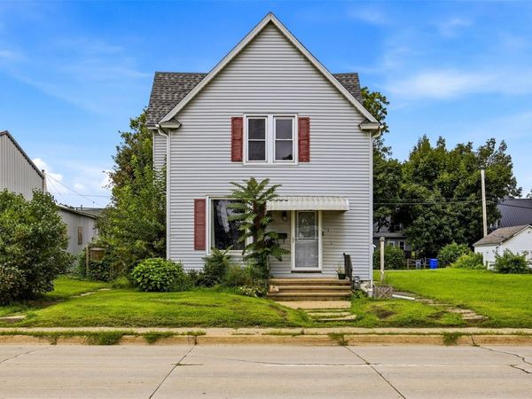 712 6th Street SW, Cedar Rapids, IA 52404