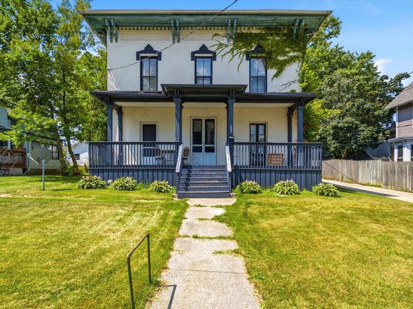 202 3rd Street, Jackson, MI 49201