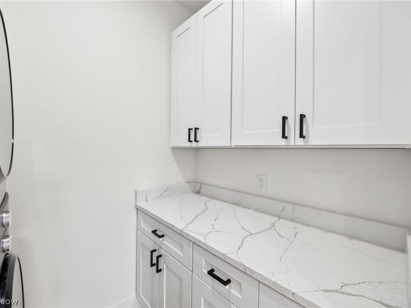 1352 W 78th Street , Cleveland, OH 44102 Photo 23
