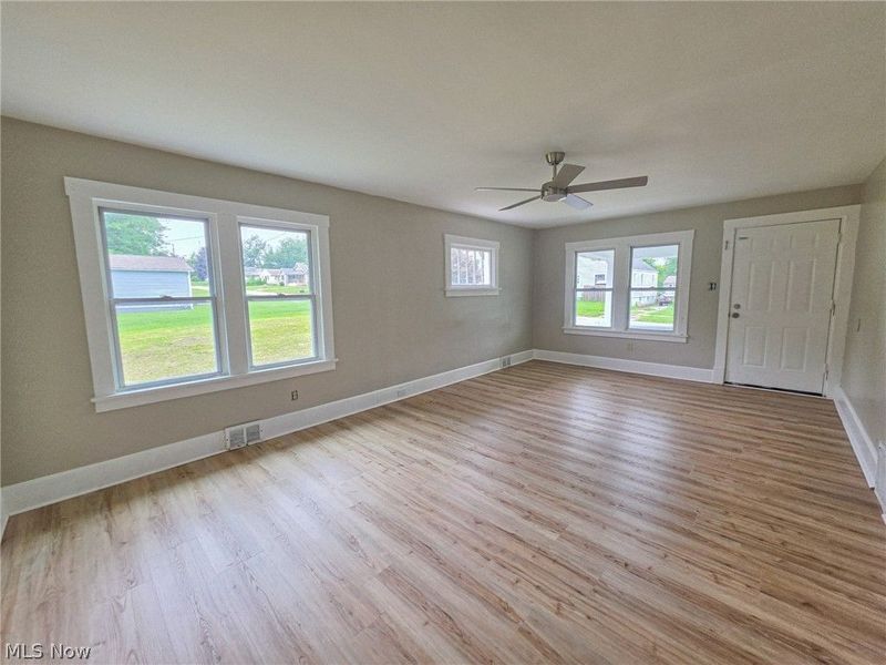 875 Cameron Avenue, Youngstown, OH 44502 Photo 10