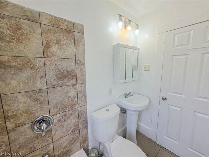 875 Cameron Avenue, Youngstown, OH 44502 Photo 32