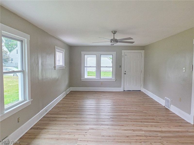875 Cameron Avenue, Youngstown, OH 44502 Photo 6
