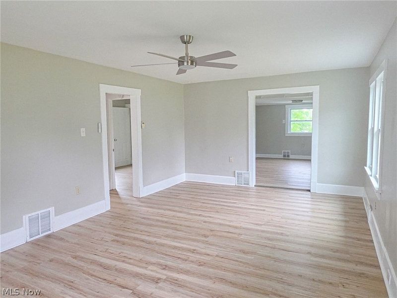 875 Cameron Avenue, Youngstown, OH 44502 Photo 8
