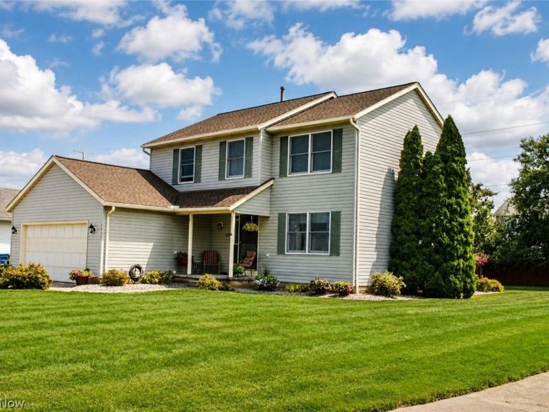 5887 Boxwood Drive, Lorain, OH 44053 Photo 3