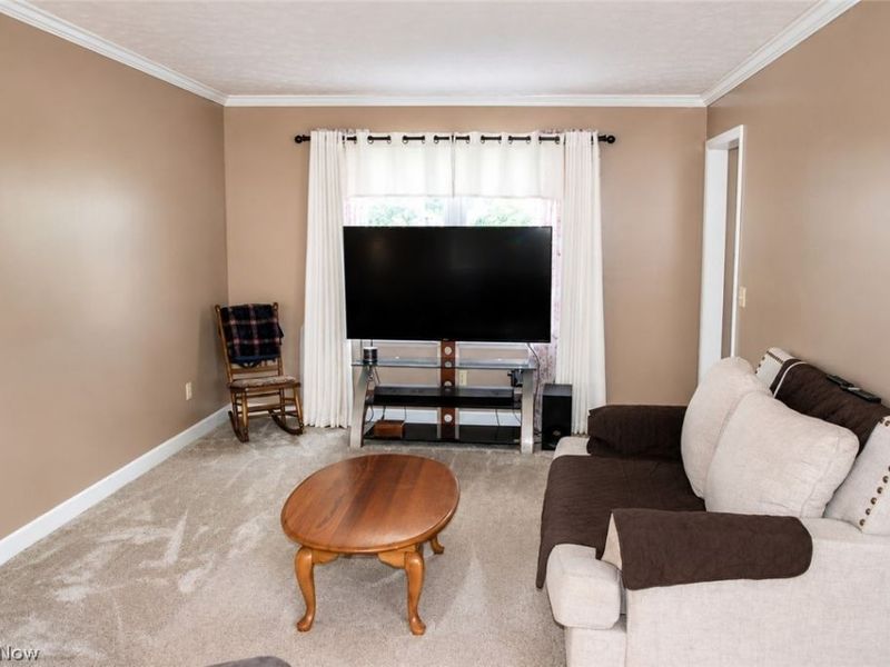 5887 Boxwood Drive, Lorain, OH 44053 Photo 7