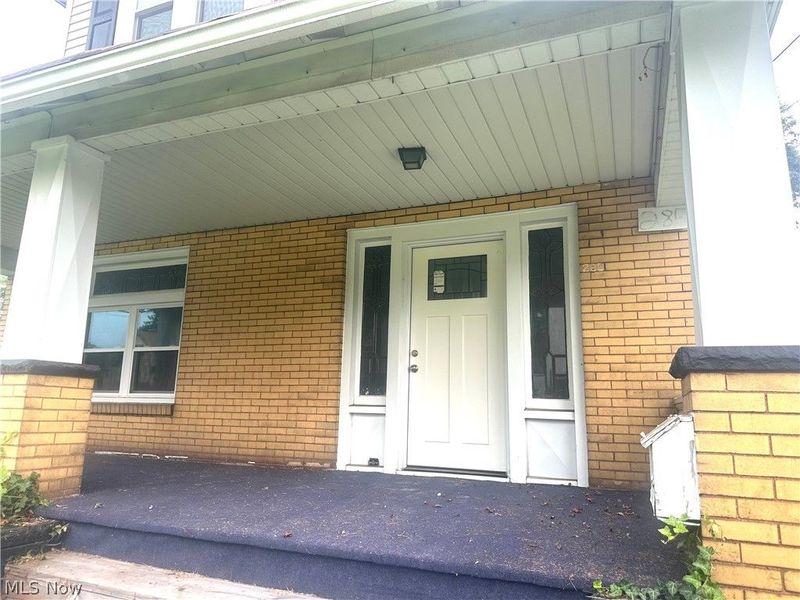 285 POLAND Avenue, Struthers, OH 44471 Photo 2