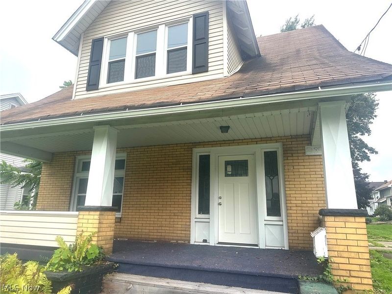 285 POLAND Avenue, Struthers, OH 44471 Photo 3