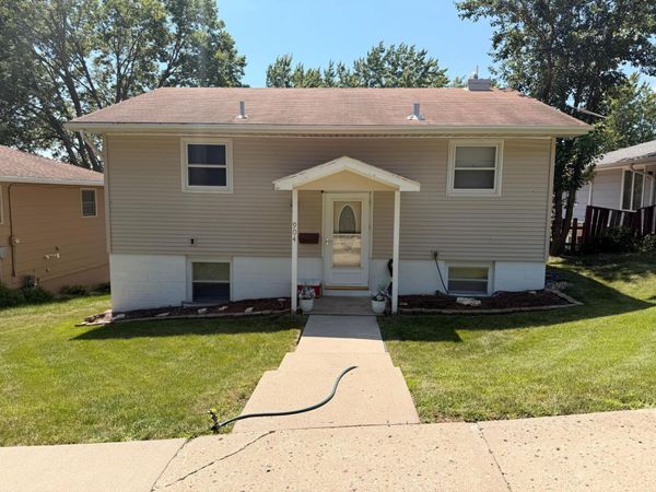 904 S State Street, New Ulm, MN 56073