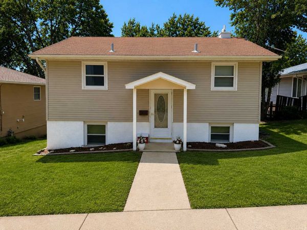 904 S State Street, New Ulm, MN 56073