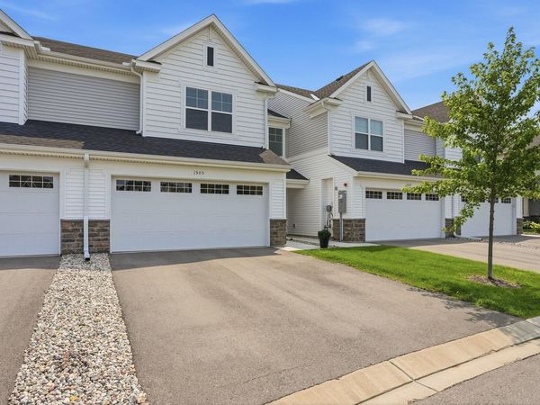 1505 Camden Court, Shakopee, MN 55379