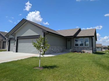 200 E Anniston Ct, Derby, KS 67037
