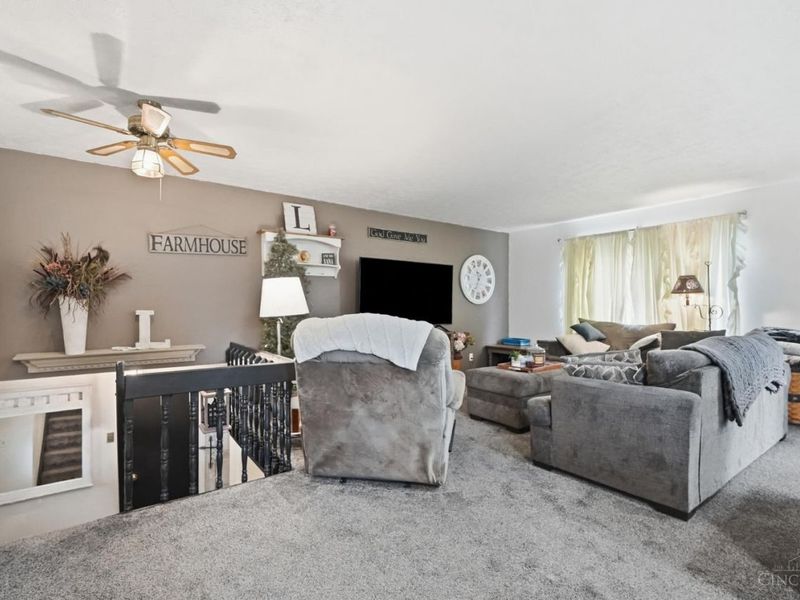 905 Victoria Drive, Franklin, OH 45005 Photo 10