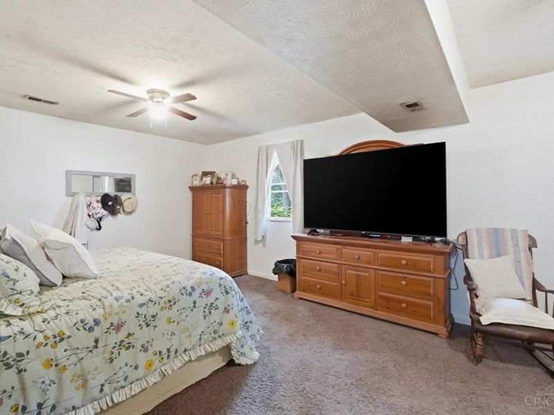 905 Victoria Drive, Franklin, OH 45005 Photo 42