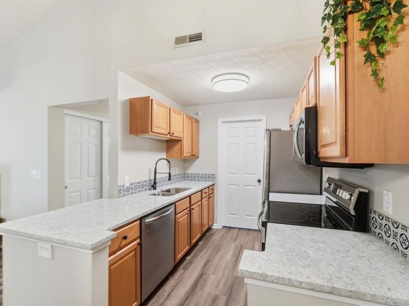 7307 Chatham Court, Unit 13G, West Chester, OH 45069 Photo 10