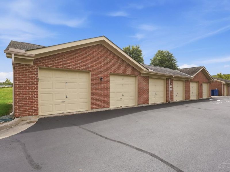 7307 Chatham Court, Unit 13G, West Chester, OH 45069 Photo 30