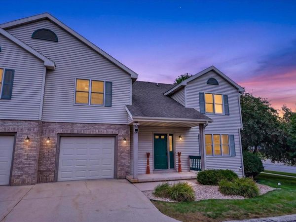 3222 Stonecreek Drive, Madison, WI 53719