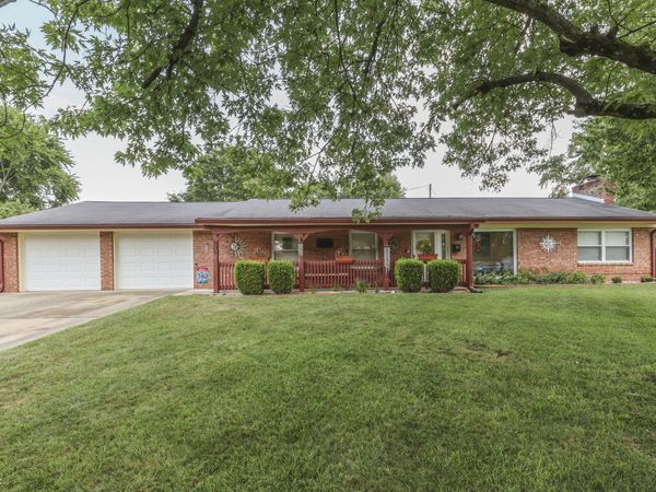 801 Willark Drive , Whiteland, IN 46184