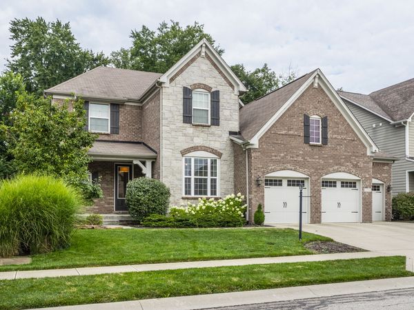 2790 W High Grove Circle , Zionsville, IN 46077
