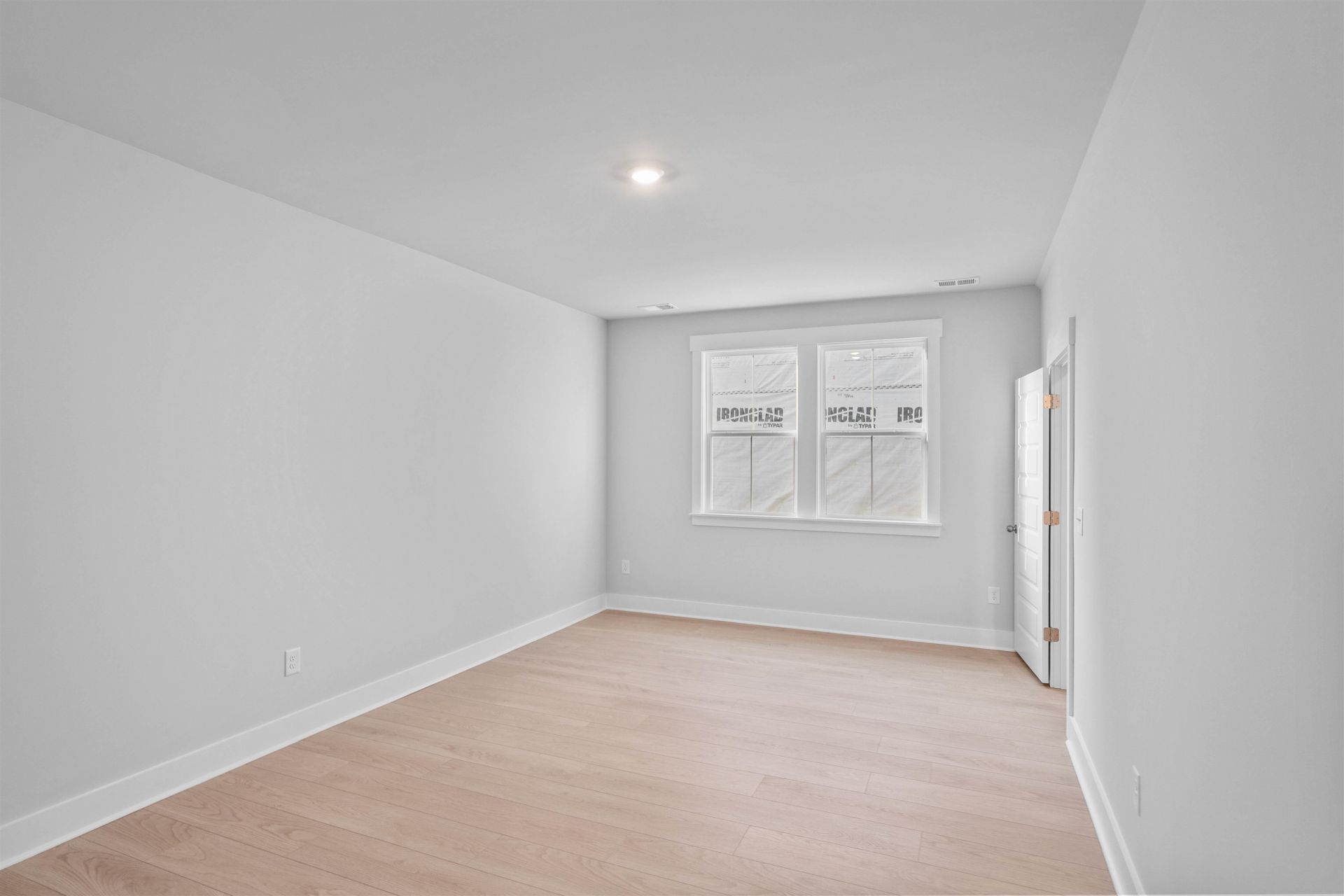 316 Colonnade Ave Photo 16