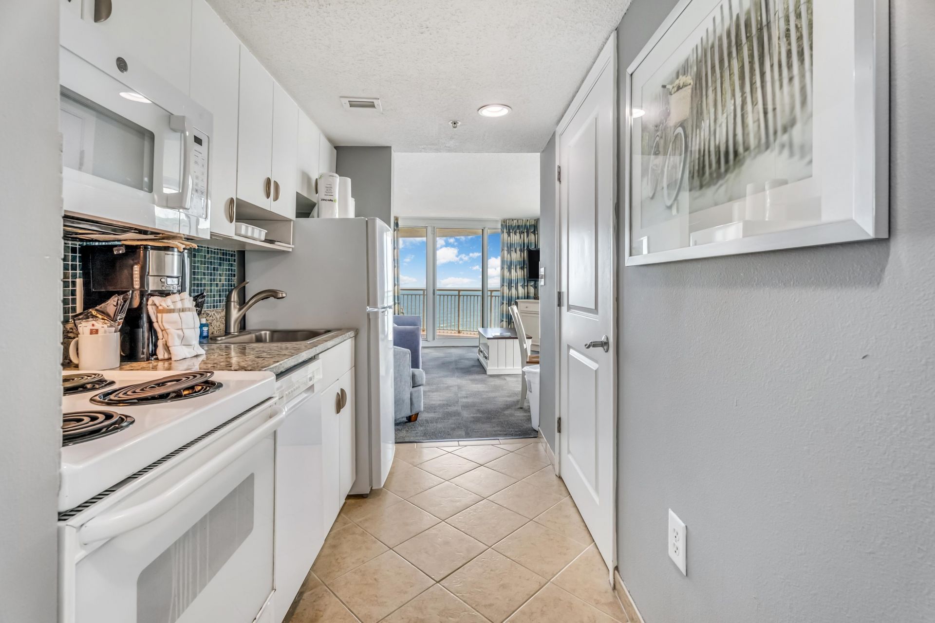 300 N Ocean Blvd. Photo 19