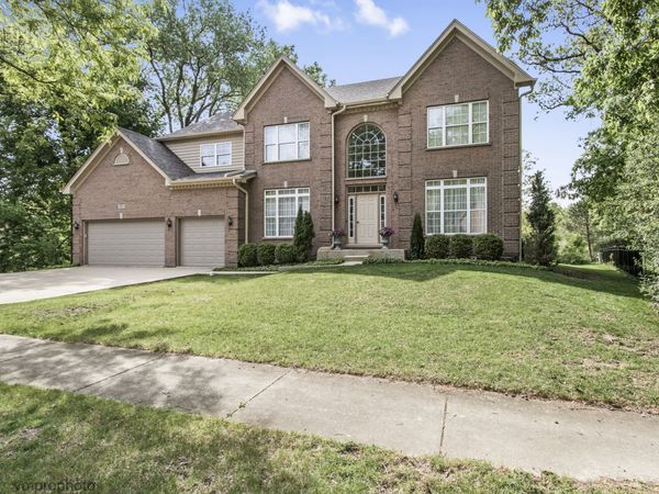 591 W Rosiland Drive , Palatine, IL 60074