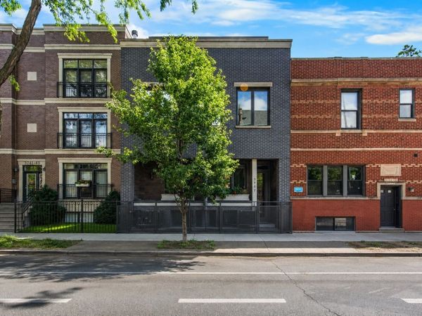 3737 N Damen Avenue , Unit 2, Chicago, IL 60618