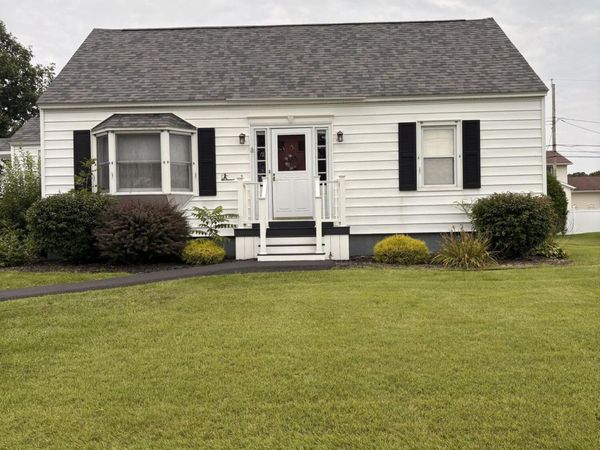 2 Stella Lane, Amsterdam, NY 12010