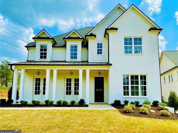 212 Suwanee Avenue, Suwanee, GA 30024