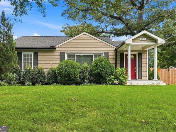 1911 Woodland Hills Avenue NW, Atlanta, GA 30318