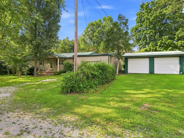 9925 State Route 108 , Altamont, TN 37301