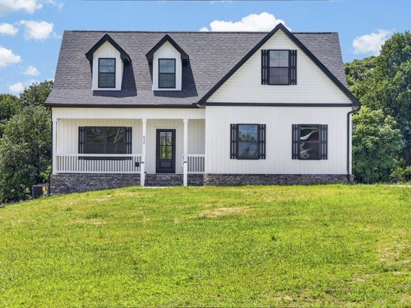 650 Jefferson Road , Smithville, TN 37166