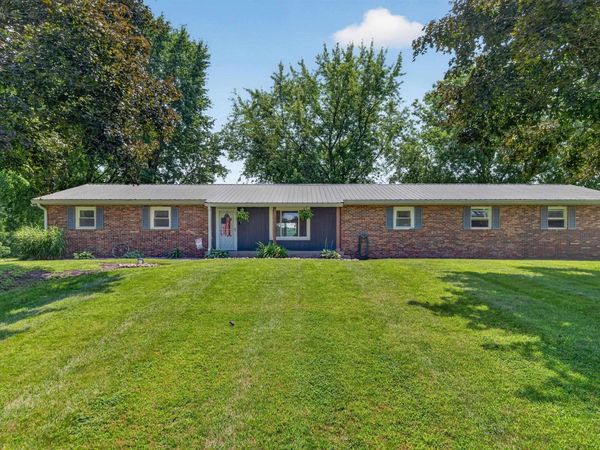 6726 E CR 150 North, Logansport, IN 46947