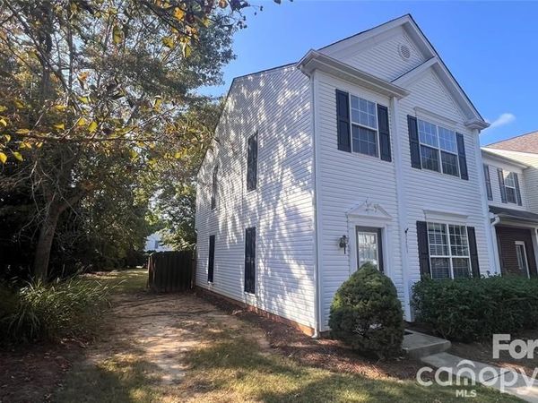 3261 Mannington Drive , Charlotte, NC 28270